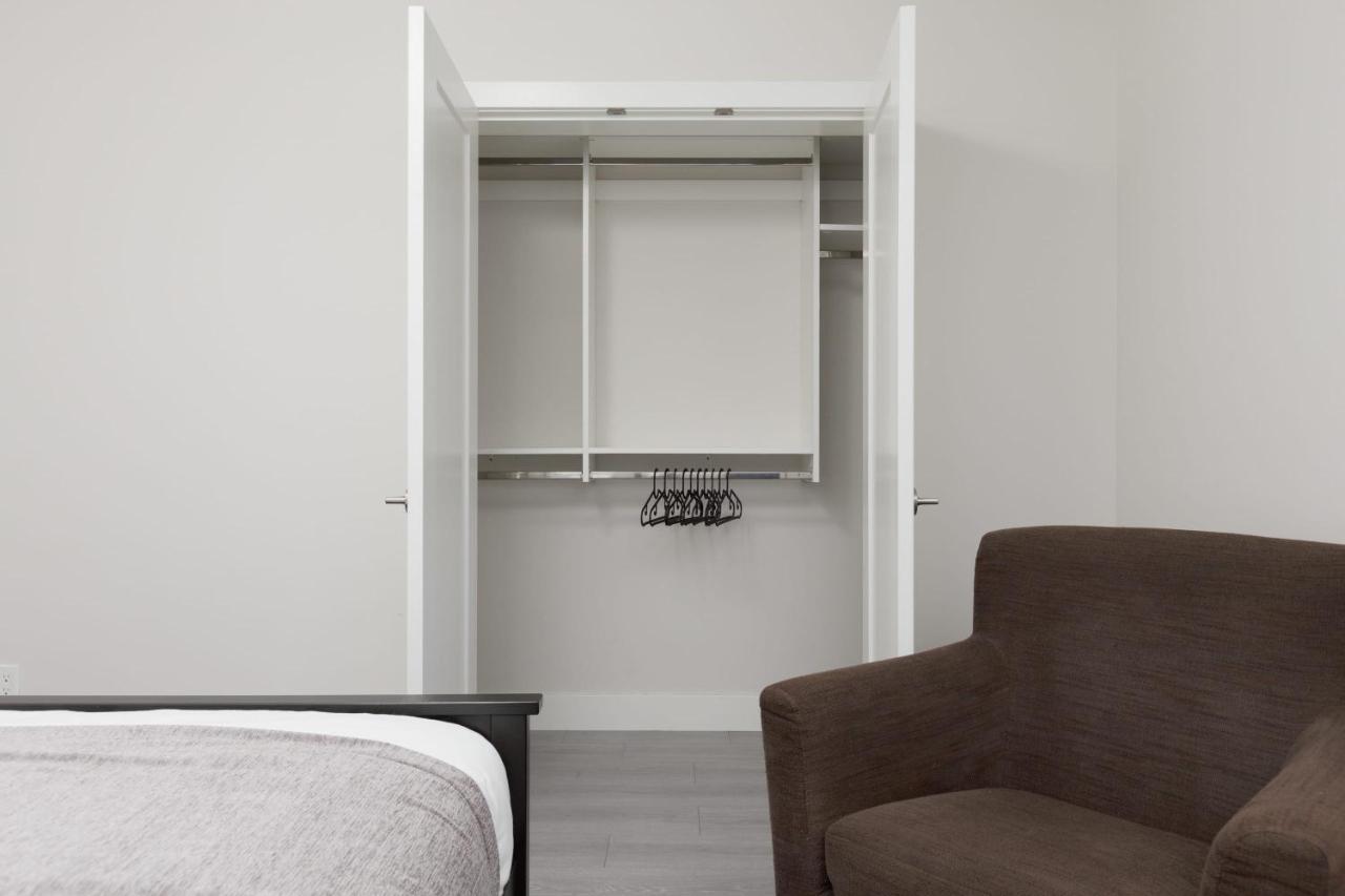 Tastefully Furnished And Newly Updated 2 Bd Central Lynn Valley North Vancouver Villa Eksteriør bilde